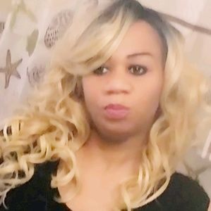 Meet your Posher, Shawna